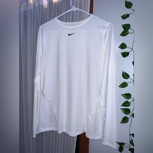 Nike dri fit longsleeve
